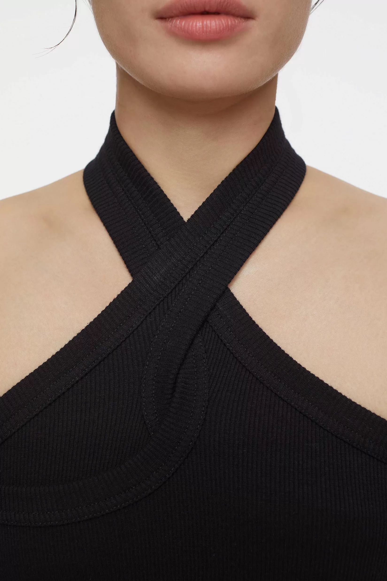 Flash Sale CLOSED Halternek Topje Zwart